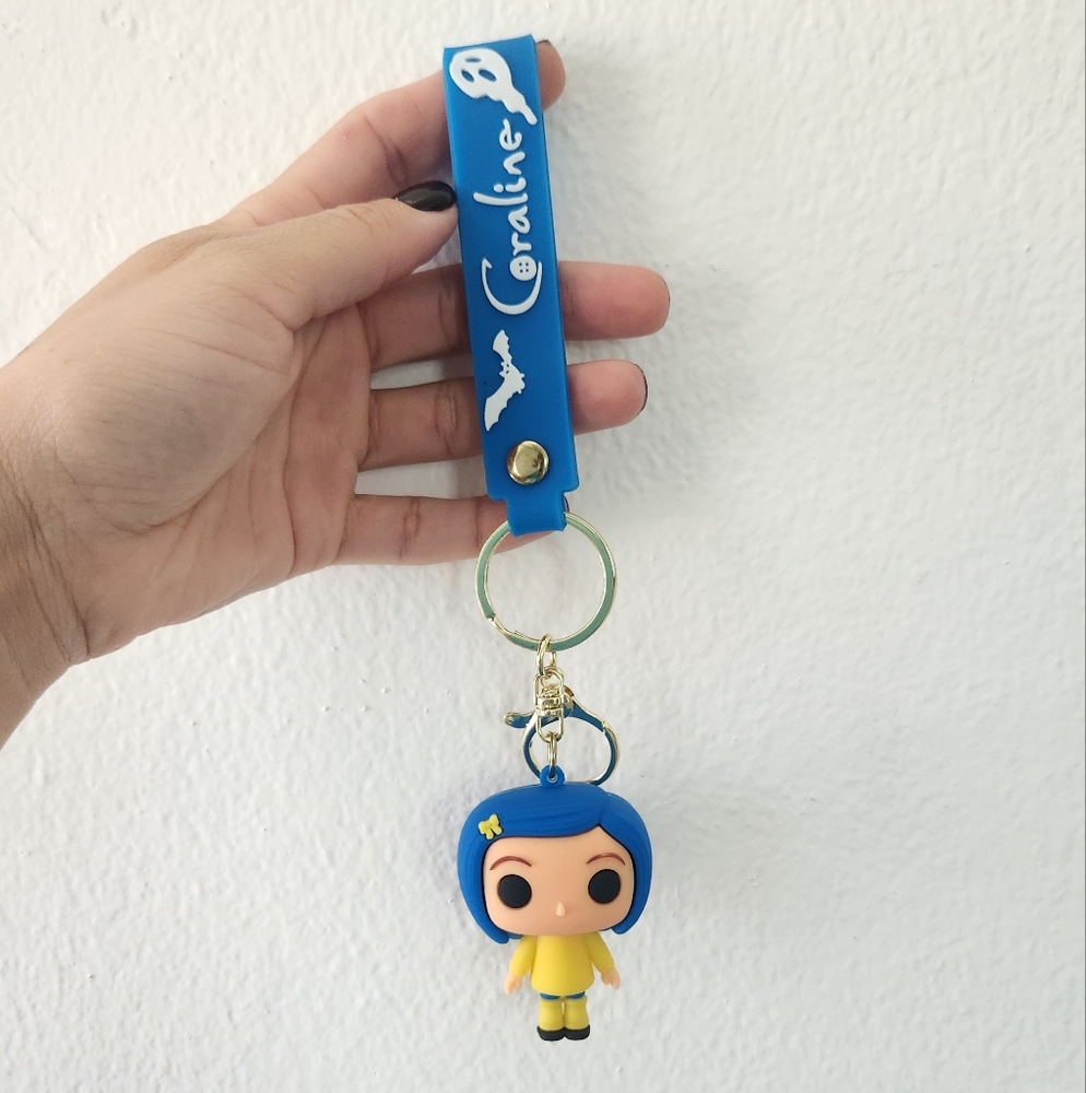 Coraline Movie Keychain - Picture 10 of 11